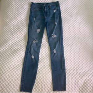 Hollister Women’s High Rise Super Skinny Jeans